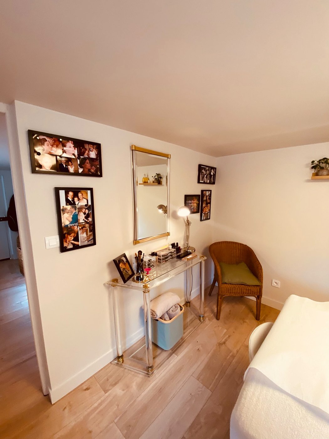 Espace coiffeuse et maquillage personnalisé